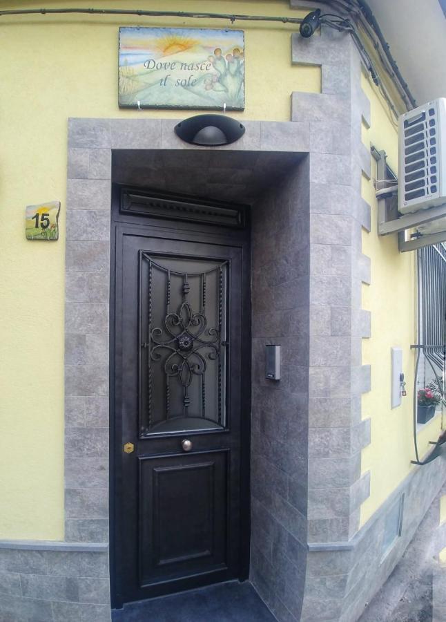 Dove Nasce Il Sole B&B Nicolosi Exterior photo